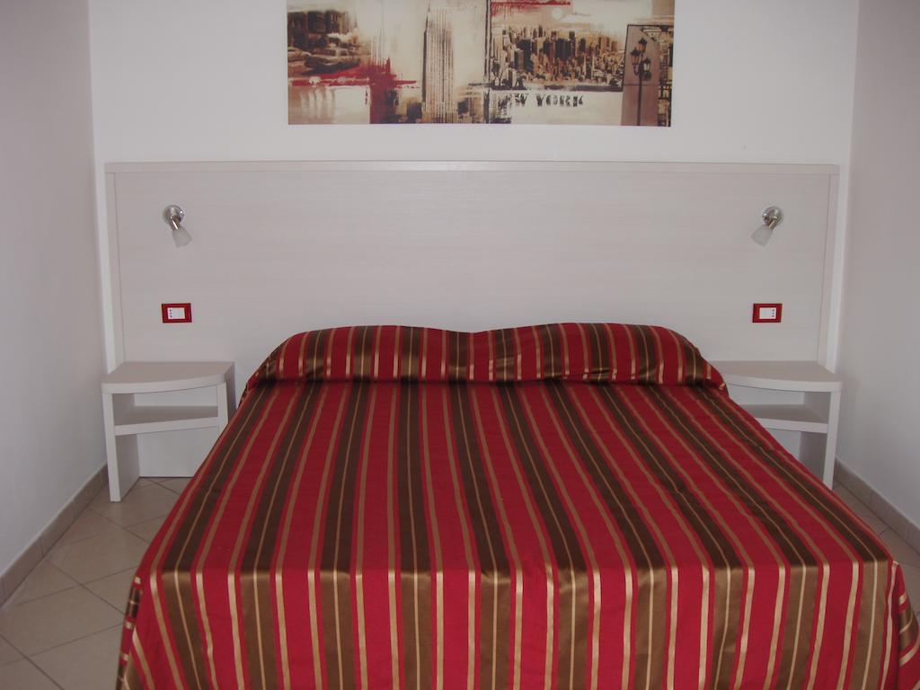 Residence Candeloro Francavilla Al Mare Zimmer foto